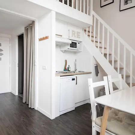 Lägenhet Les Mouettes Cosy Avec Piscine