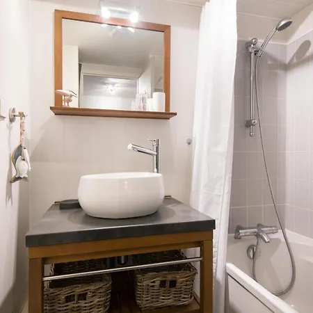 Lägenhet Les Mouettes Cosy Avec Piscine *